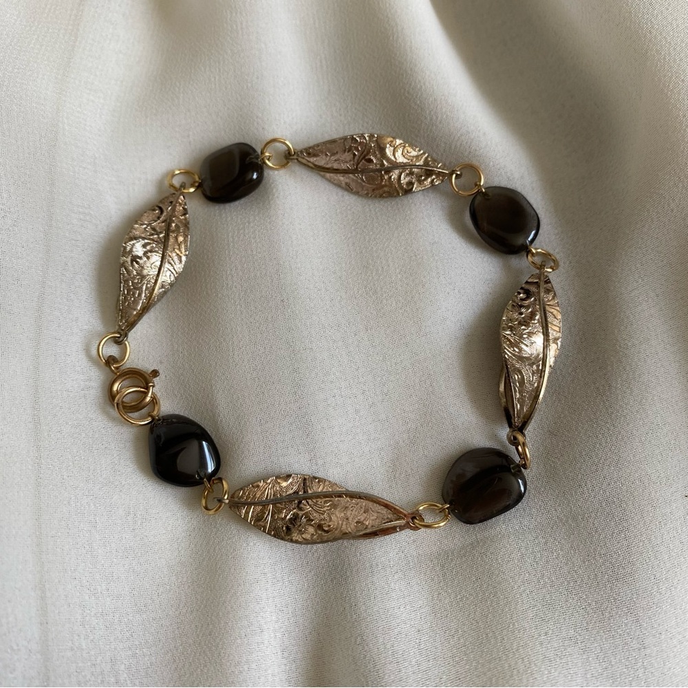 Vintage Twisted Etch Leaf Link Gold & Dark Beads Bracelet